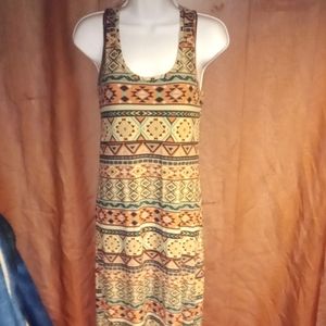 Cute stretchy maxi dress with side slit